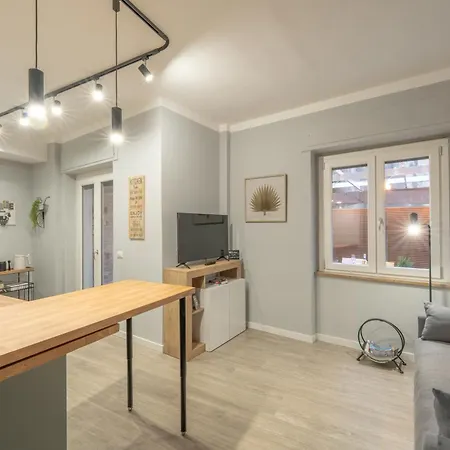 Appartamento Mari Flat - Metro Pincetto - Italywego